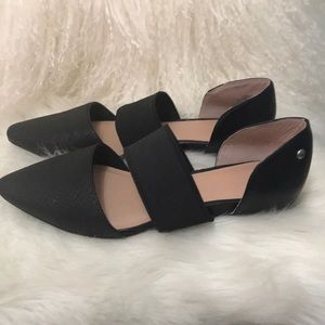 Simply Vera by Vera Wang Black Flats